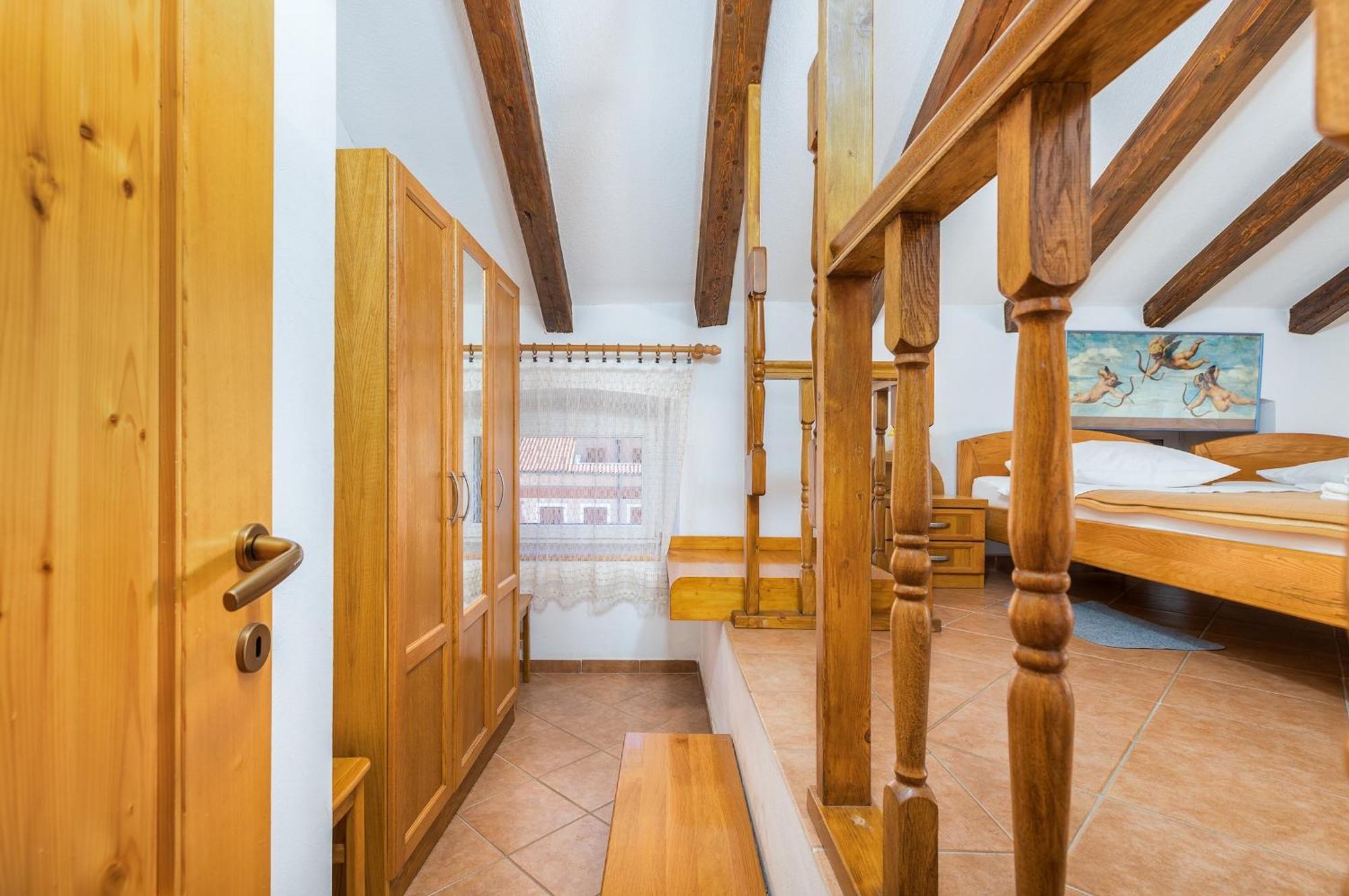 Lungomare Apartman