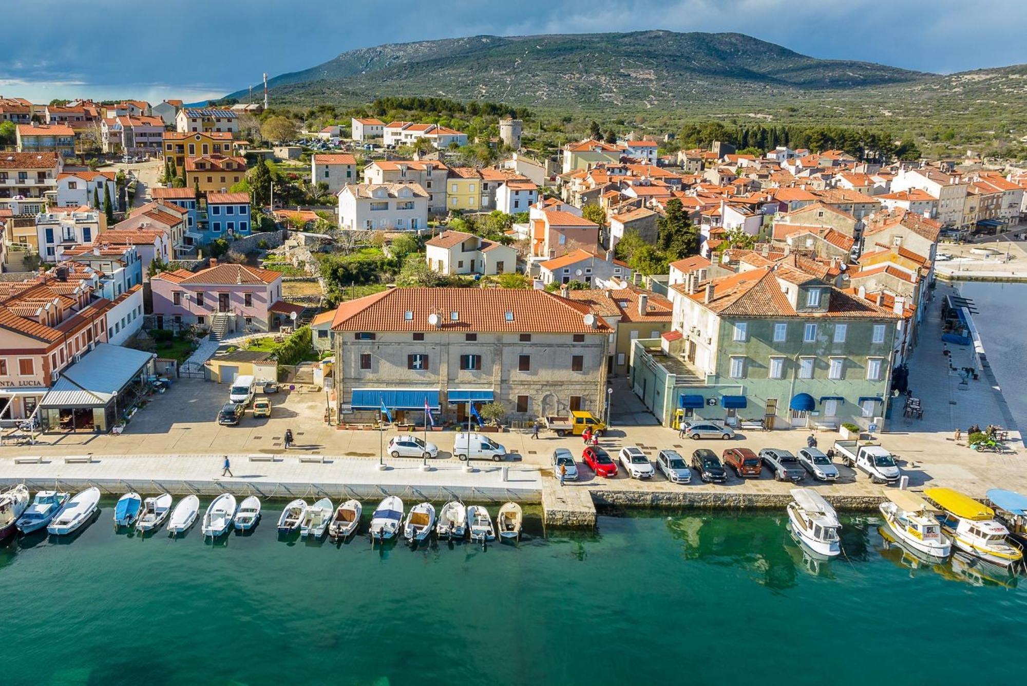 Lungomare Apartman
