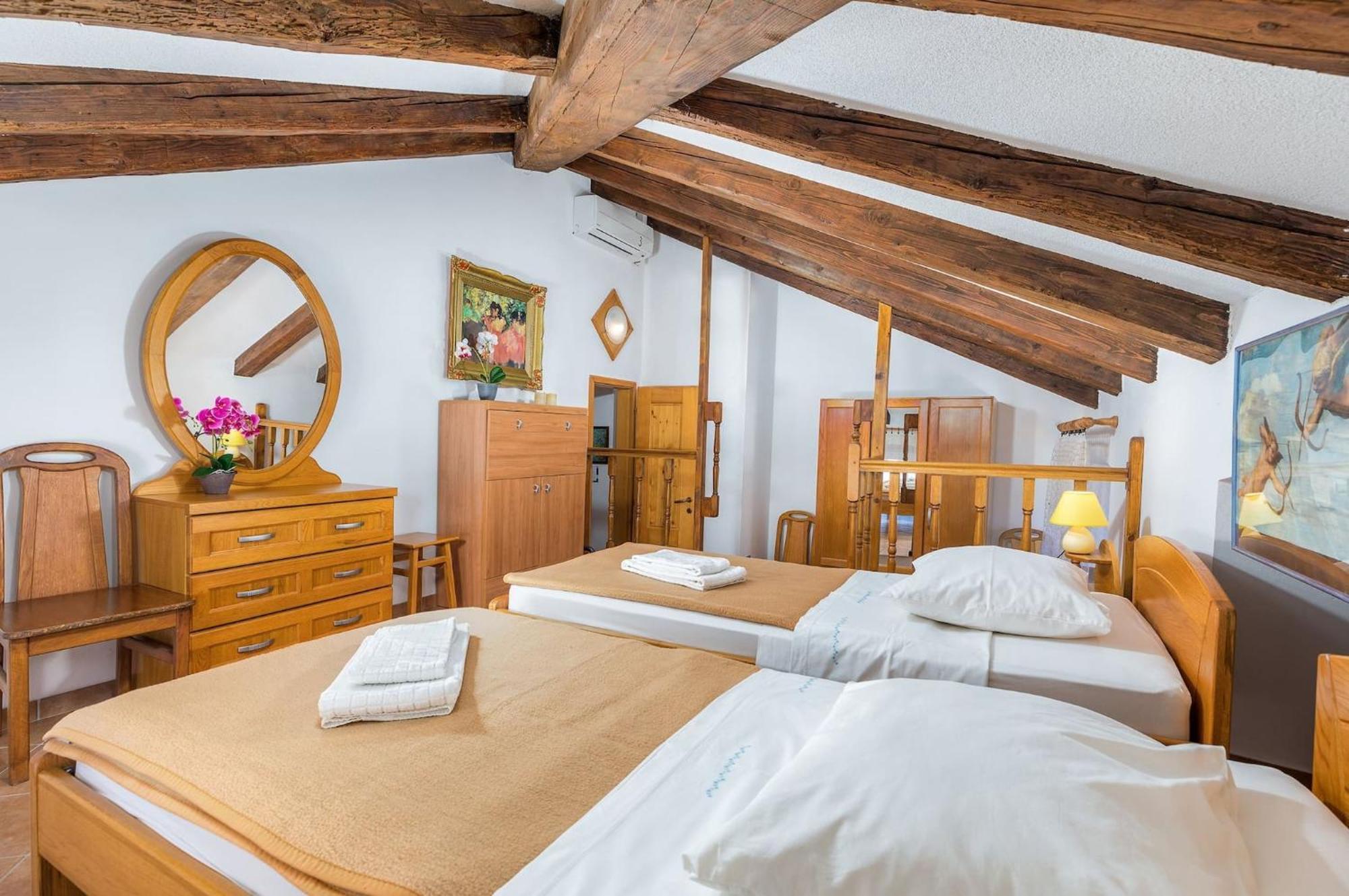 Lungomare Apartman