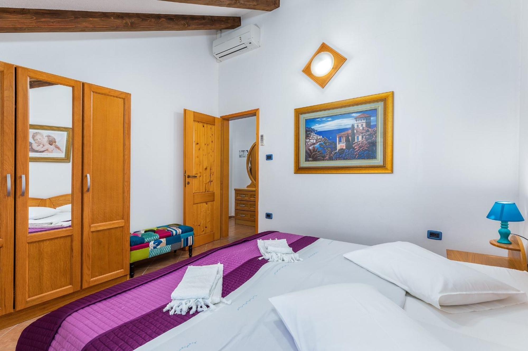 Lungomare Apartment Cres