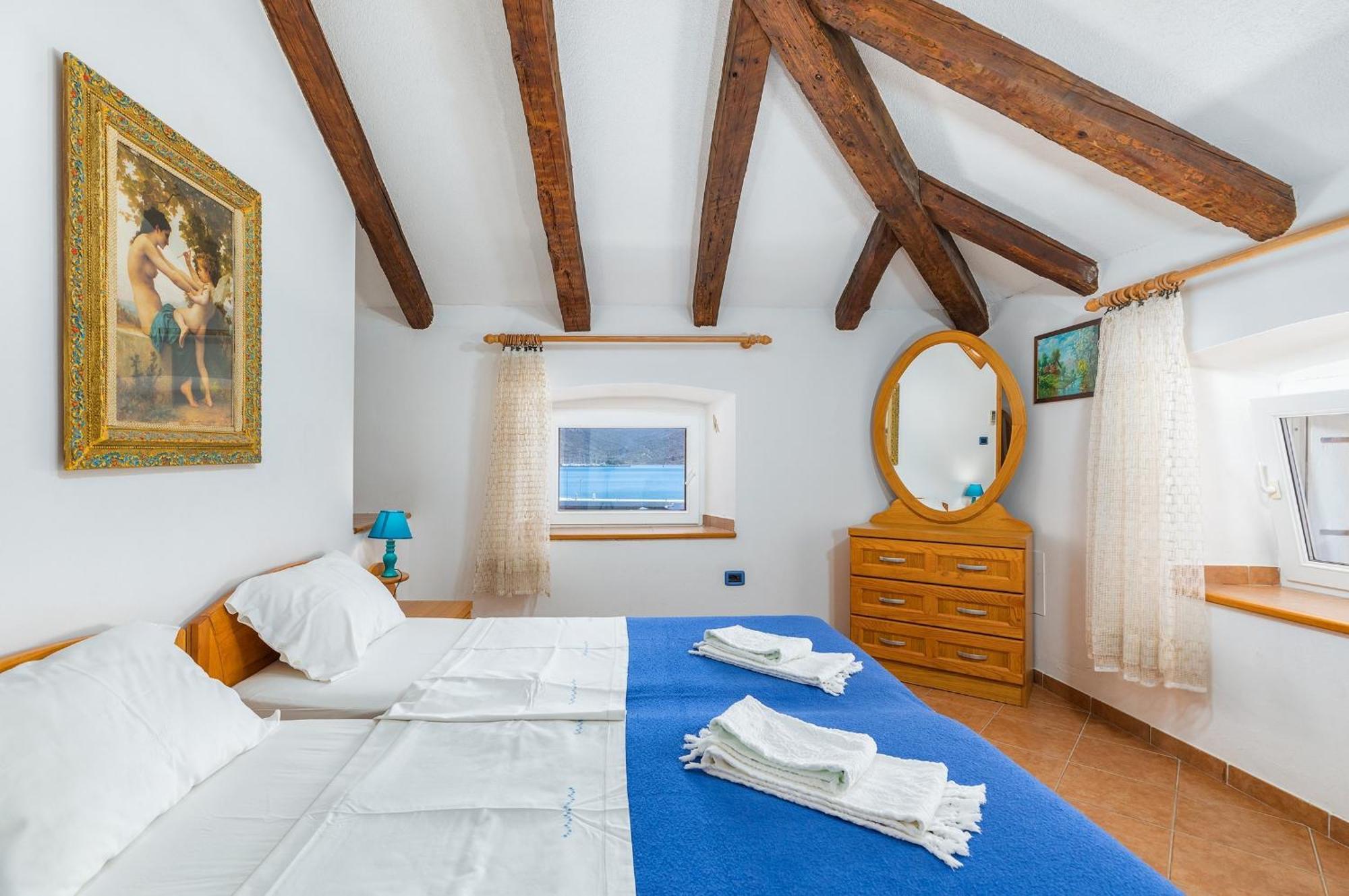 Lungomare Apartment Cres